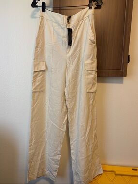 Cream Cargo Wide-Leg Pants -BR